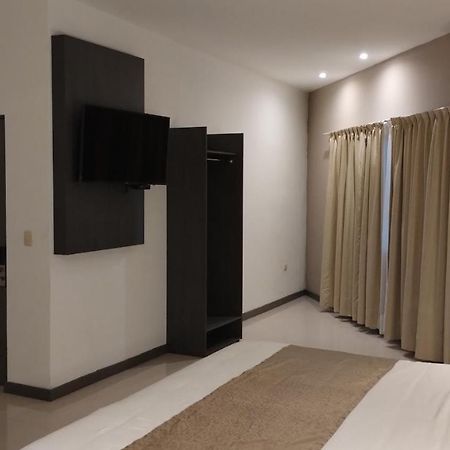 Hotel El Rancho Sabinas Hidalgo Екстер'єр фото
